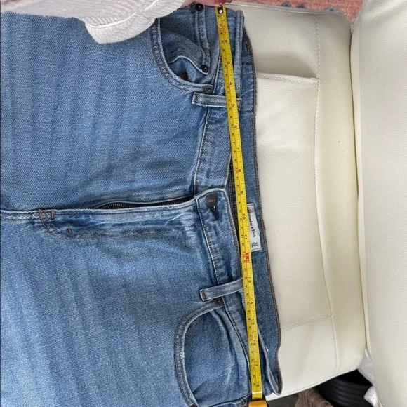 Abercrombie & Fitch Light Blue Relaxed Jeans high rise mom jeans - Picture 6 of 6
